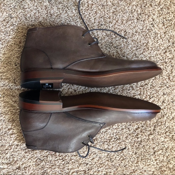 Shoes - Picture 2 of 5